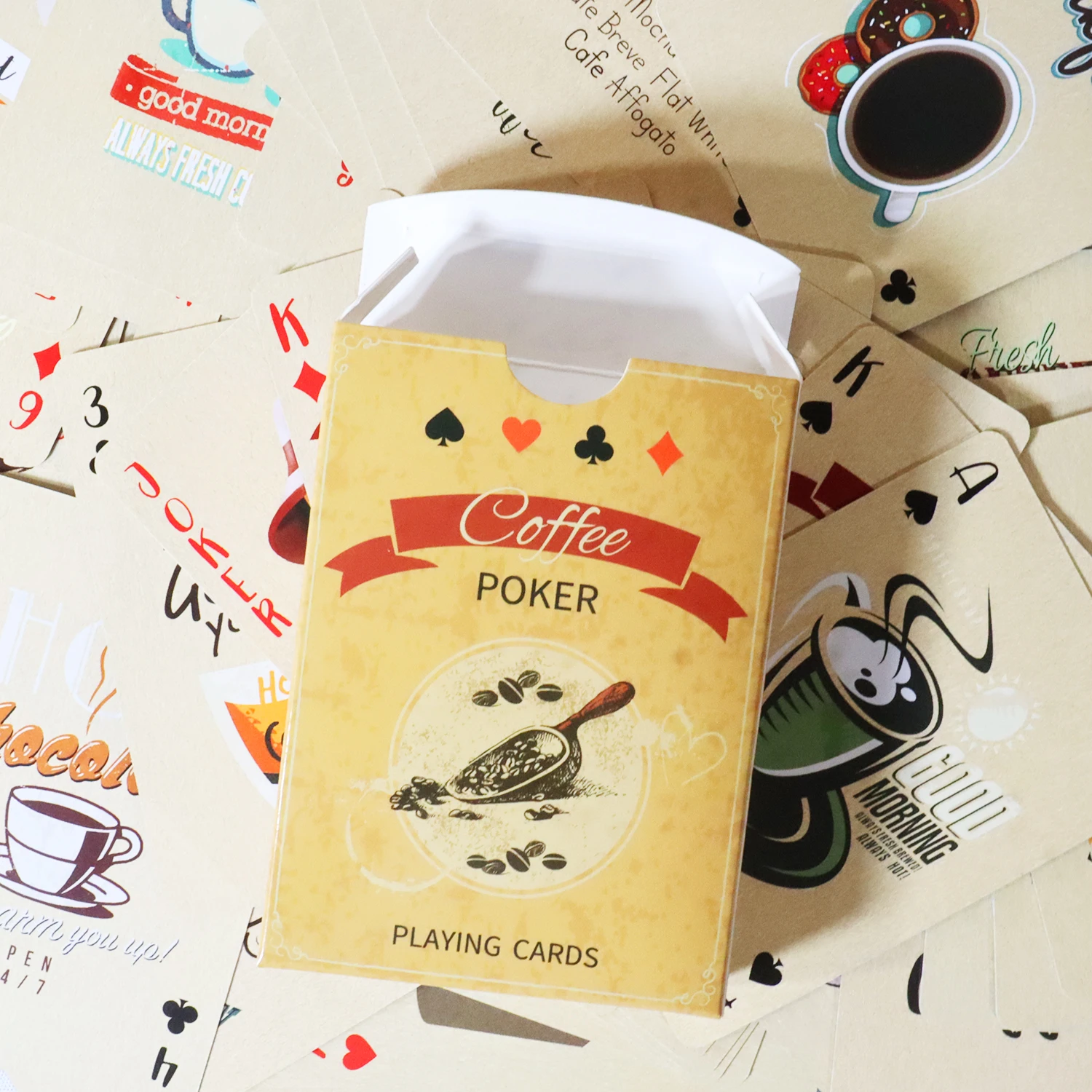 コーヒー用の紙のトランプ,クラシックなポーカーカード,レトロ - Board Game Recommendation のレビューと価格